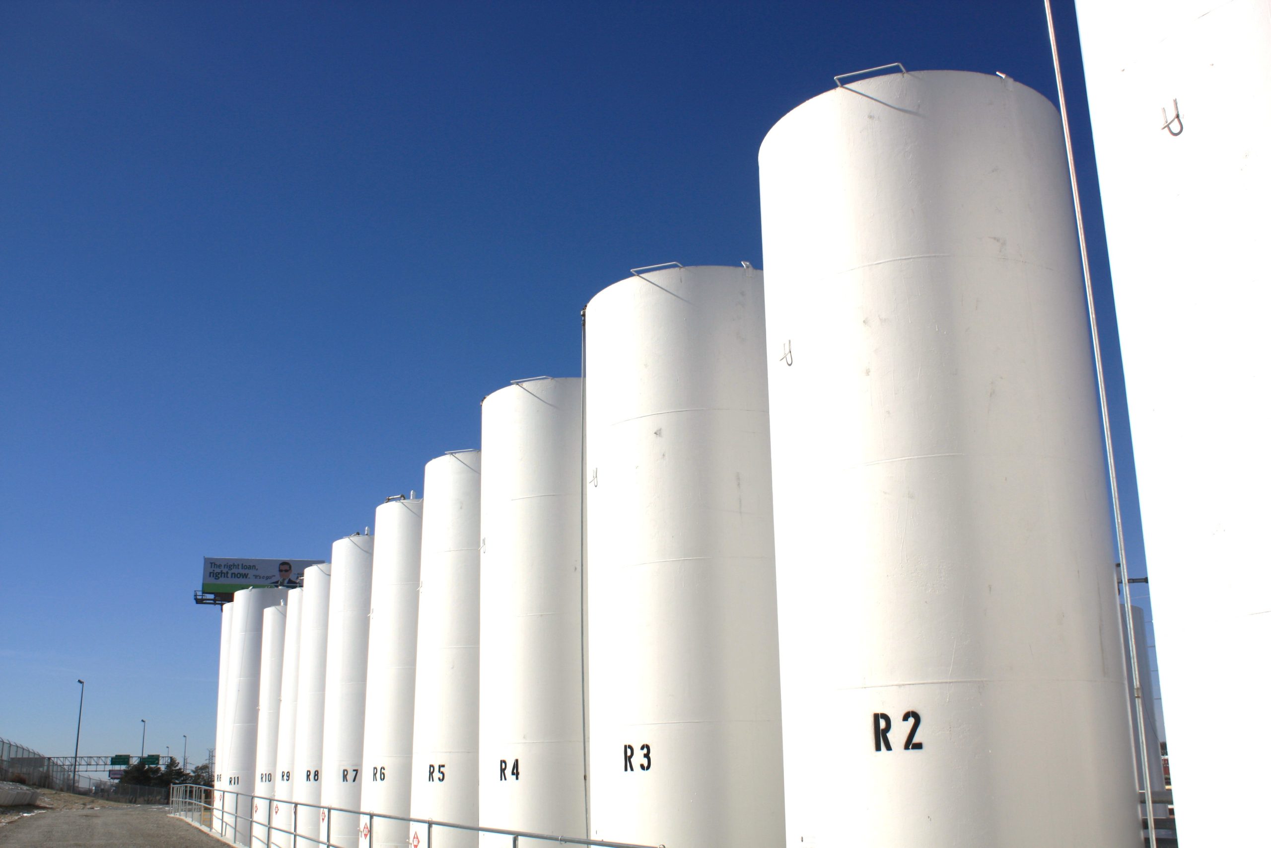 Exterior Special Coatings - Industrial Tanks